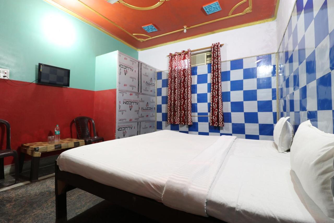 Oyo 27695 Hotel Relation Kanpur Eksteriør billede